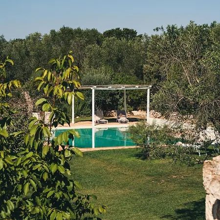 Helloapulia - Trulli Tra Pietre Full * Ceglie Messapica