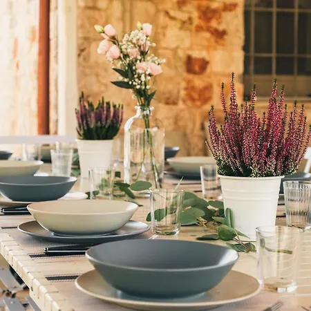 Helloapulia - Trulli Tra Pietre Full *