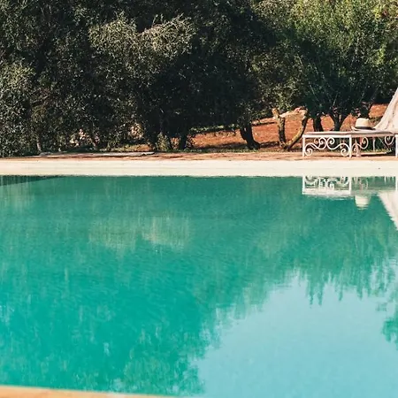 Helloapulia - Trulli Tra Pietre Full Villa