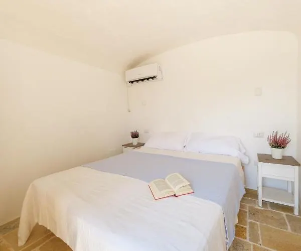 빌라 Helloapulia - Trulli Tra Pietre Full
